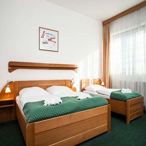 Oya Hotel 3*